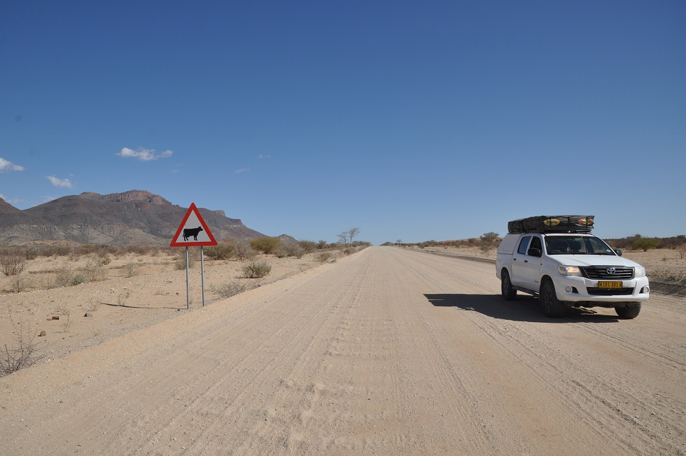 Slajdy podróżnicze: NAMIBIA – Iwona i Jurek Maronowscy