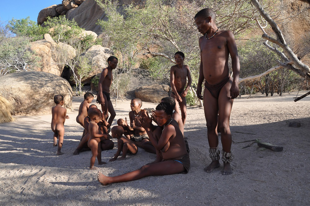 Slajdy podróżnicze: NAMIBIA – Iwona i Jurek Maronowscy